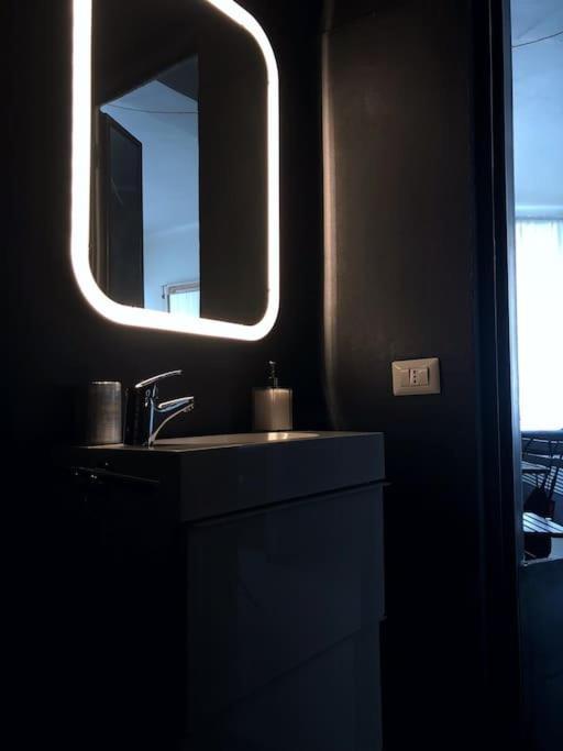 밀라노 Brera Luxury Cozy Flat! 아파트 외부 사진